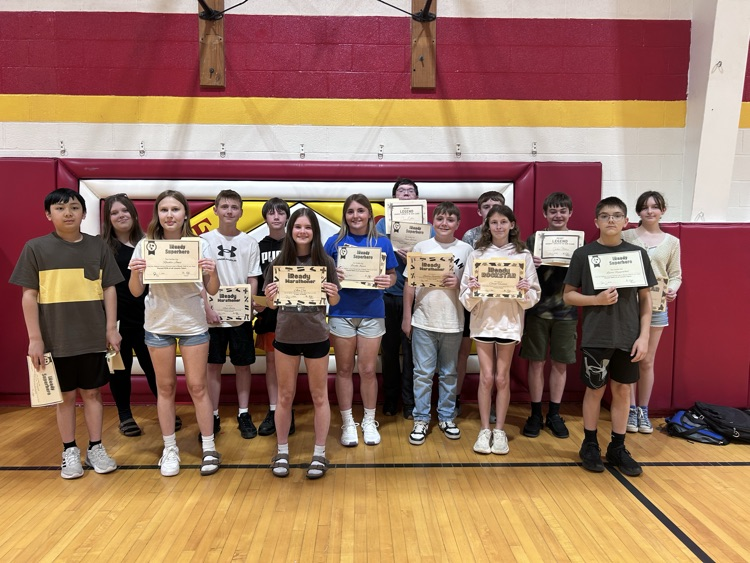 edison_middle's tweet photo. 7th grade end of year awards.  Congrats!🔴🟡💯 https://t.co/aCH7h31VEO