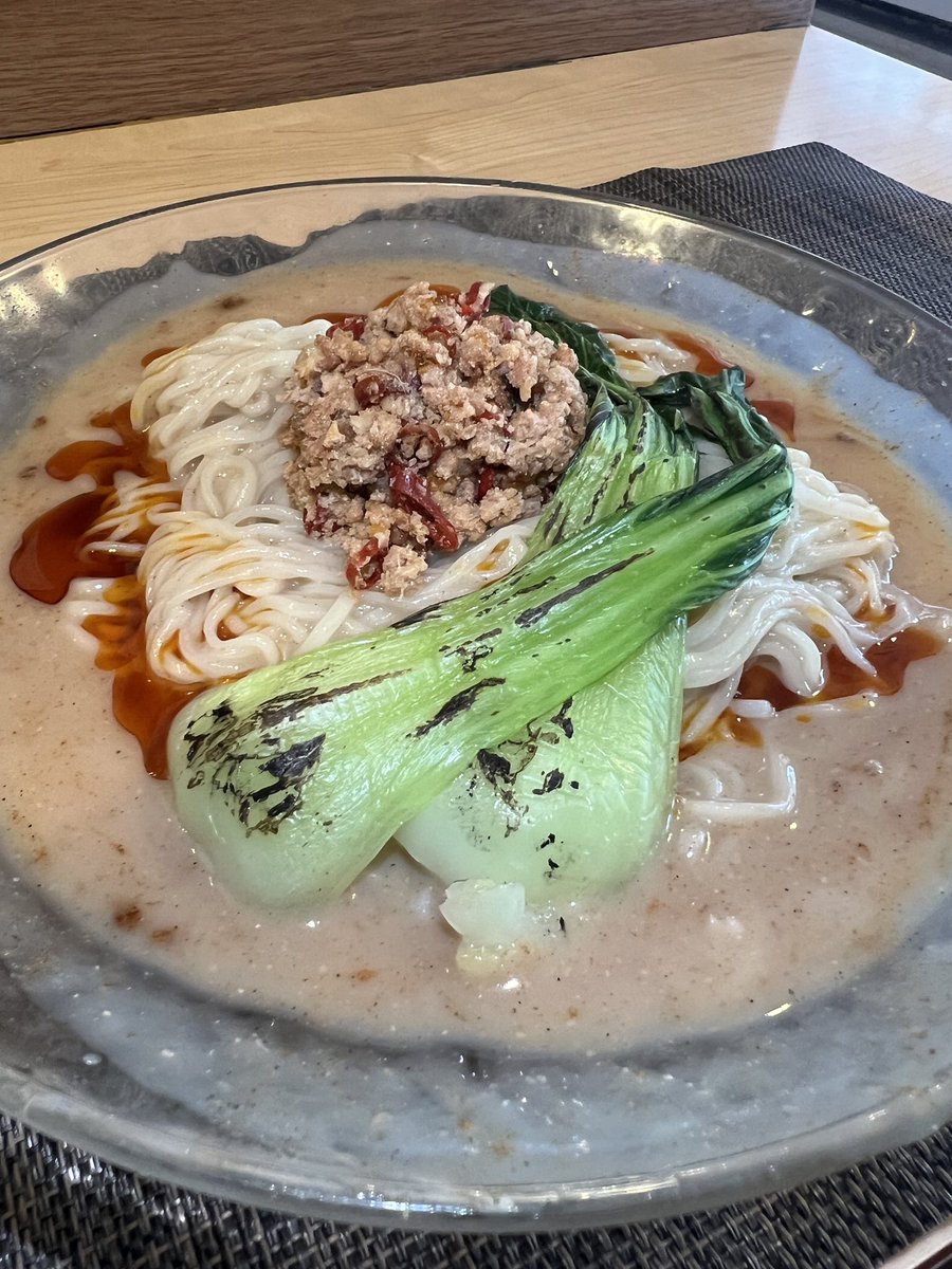 GINGINGIN001's tweet photo. 🍜3日の限定商品のお知らせ🍜

本日は11:00〜27:30（LO27:00）営業

新作
⭕️イベリコ豚のデミチーズハンバーグ混ぜそば

⭕️チーズリゾット

新作
⭕️冷製浅利のエスニックそば

⭕️冷やしチーズリゾット

ヒヤッ辛旨
⭕️冷やし豆乳担々麺

⭕️冷やしチーズリゾット

自分へのご褒美
⭕️烏賊肝の限定和え玉 https://t.co/HDV7OYDPnl