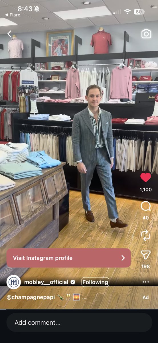 Auburnsucks00's tweet photo. Legend in tuscaloosa if you know you know  #mobley https://t.co/GbPZc5DW1L