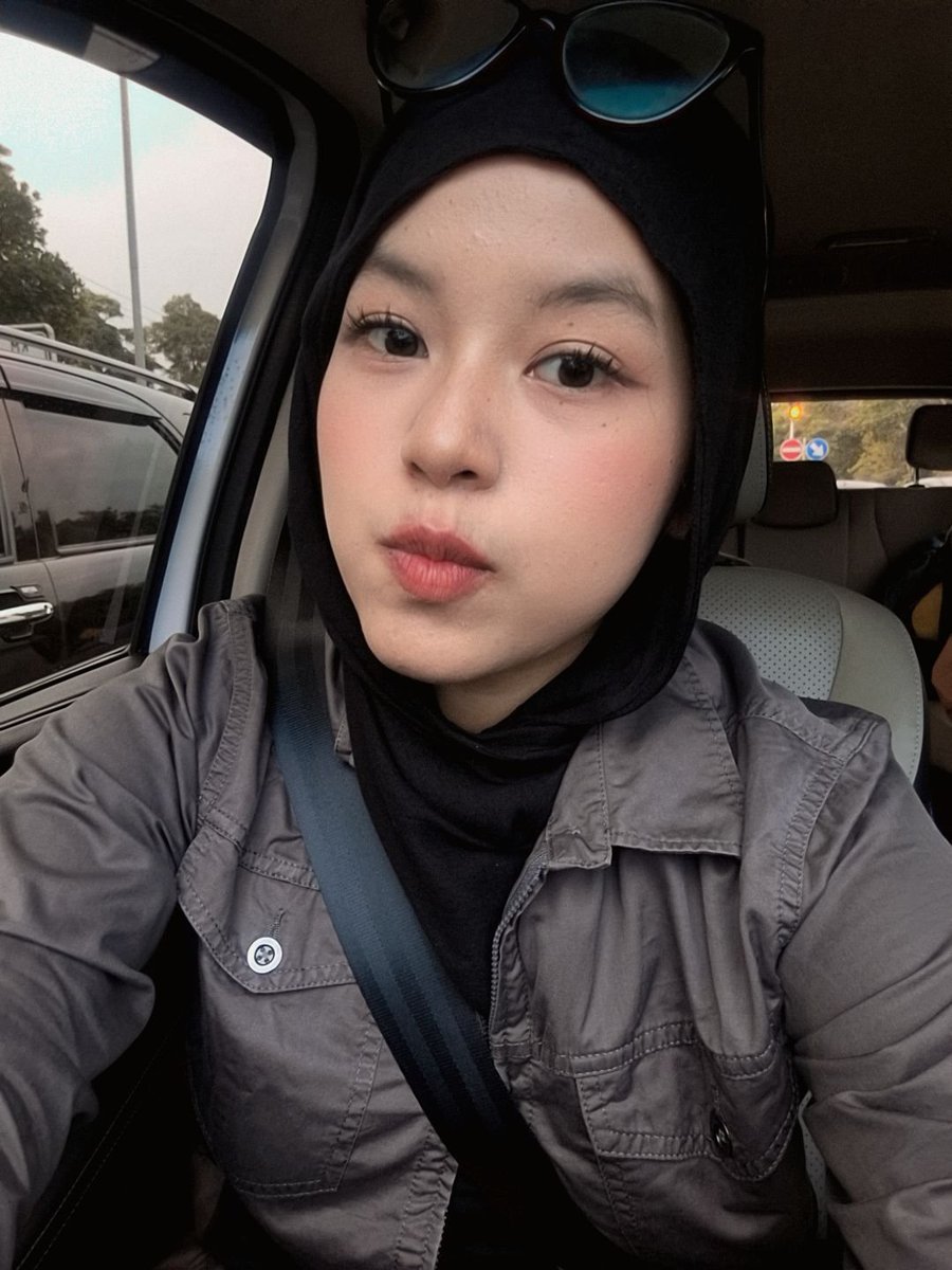 sera. tweet media