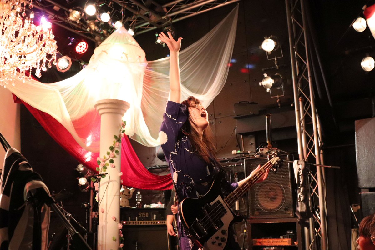 3beatofficial's tweet photo. ✨情報解禁✨
6/28(日)
MOHANAK特別企画
HR/HM/LOUD限定
「激麒麟-GEKIRIN-🦒」
vol.28 LiT 7th Anniversary　新横浜LiT

Az / De:Stage / NOMTALLICA(as METALLICA) / Electric S Machine / 3beat / α-sense’s

OP/16:00　ST/16:30
前売:2,500円(＋1D)　当日:3,000円(＋1D)
✨3beatはトリで19:50〜✨ https://t.co/LYGT2js22s