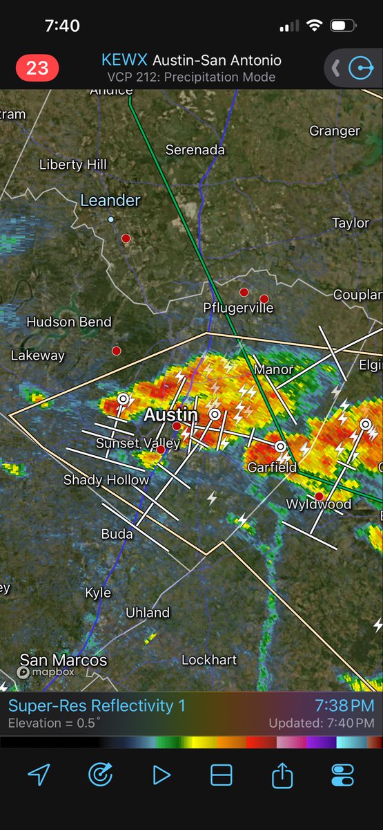 Foster97Mark's tweet photo. Current storm over Austin. #atx #atxwx #austin #austintx #txwx #weather #storms #Texas #Texasstormchasers https://t.co/U2rQ1sJkgu