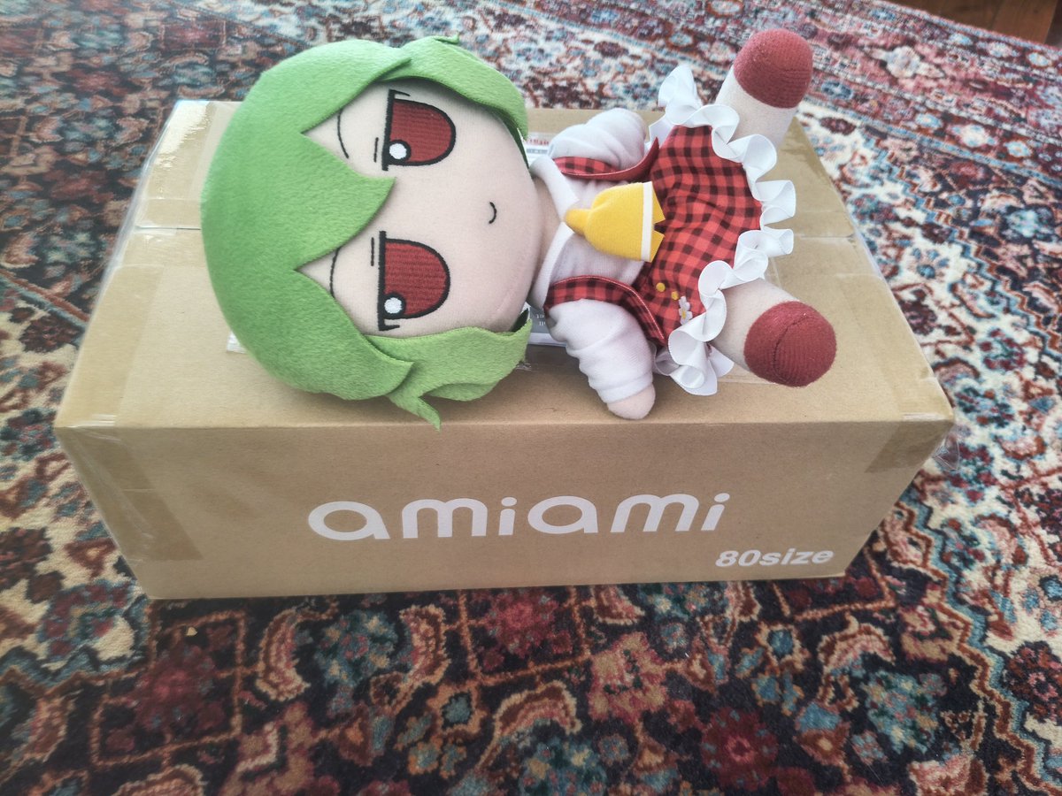 ApuCrypto's tweet photo. @OneSixZeroNA Oh no! Hope it arrives soon
Mine came safe and sound yesterday but I'm waiting for a special occasion to open it https://t.co/l6DM5PF23q