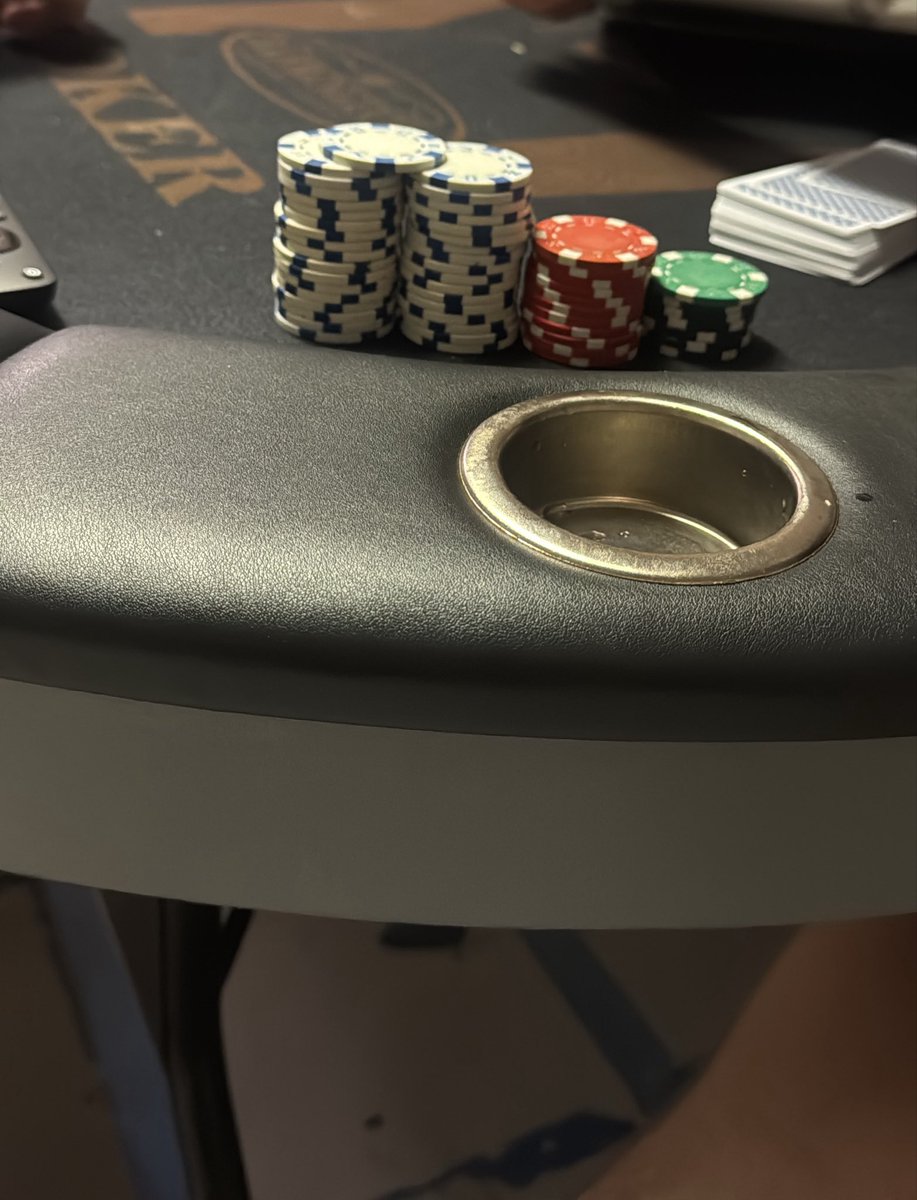 32_McCall's tweet photo. Tuesday night poke, can’t get these moments back #expand https://t.co/VFDz3WRc9M