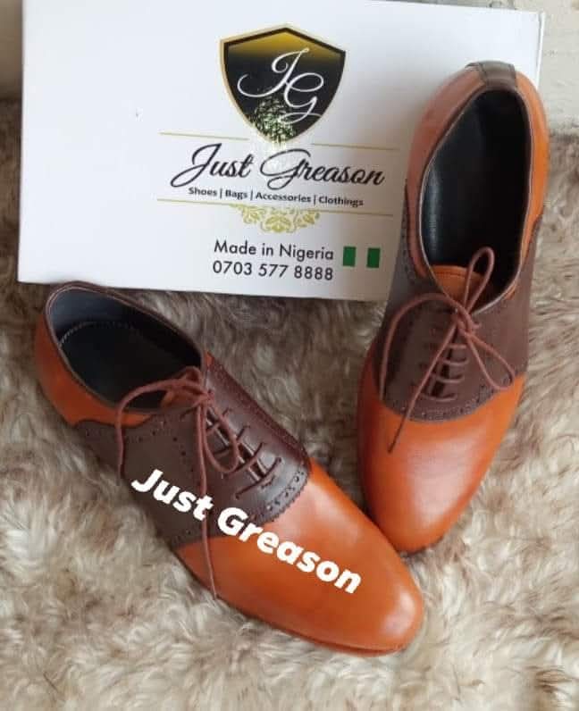 obizzles's tweet photo. Day 18 of 100

Mr Target is simple
200 - 400 shoe sales= N3.5million for surgery.
One order at a time
One repost at a time.
We will definitely get there💪
#MumOnAMission https://t.co/0BiDwl3T4F