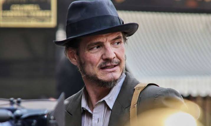 insteasy's tweet photo. “De Noche”, de Todd Haynes, está em pós-produção.

Um policial e um professor, alvos da corrupção na Los Angeles dos anos 1930, fogem para o México e acabam vivendo um romance inesperado.

Pedro Pascal e Danny Ramirez estão no elenco.

Pode estrear em Cannes 2027.

#Cannes2027 https://t.co/gTtjvmFFOv