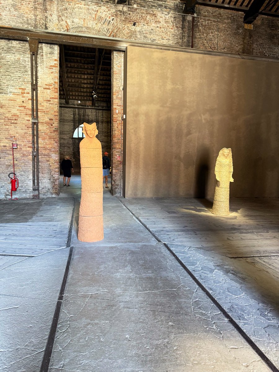vaneklein's tweet photo. Italy Speaks Through Art ✨
Exploring the Italian Pavilion at the Venice Biennale 2026. A powerful dialogue between tradition, materiality and contemporary imagination 

#ItalianPavilion #BiennaleArte2026 #VeniceBiennale #Venezia #ContemporaryArt #ItalianArt #BiennaleDiVenezia #CultureTravel