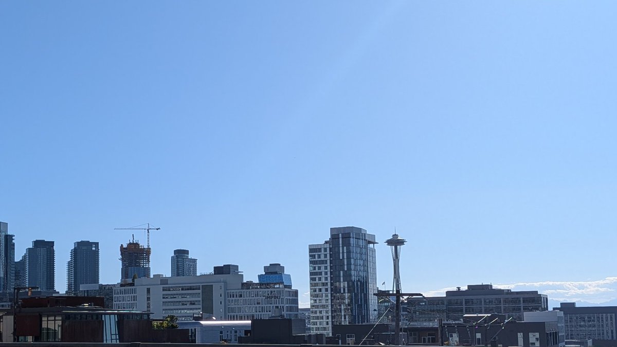 matt415's tweet photo. Comparing May's trading using driving through a recent trip to Seattle.

- Stayed in my lane patiently for longer time bullish swings on $SNDK, $PLTR 
- Observed roadsigns for price direction and scanned ahead for yellow warning signs for price exhaustion.
- Wrong signs => edge https://t.co/rxZnNnytD3
