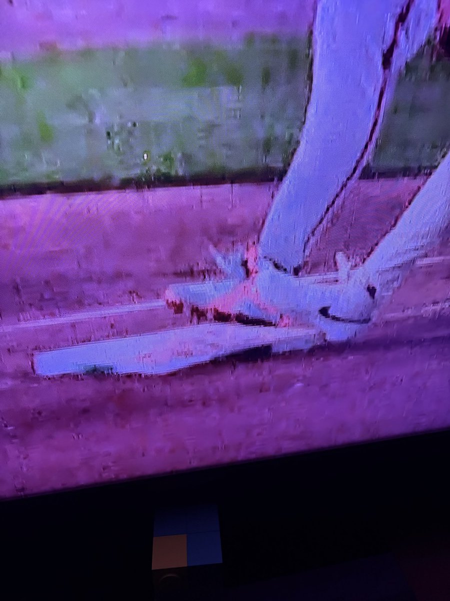 editti22's tweet photo. In what fucking world is this an out call? Gunnar is clearly there. These brain dead fools in the replay center are worthless. Why have replay if it doesn’t work? Awful https://t.co/tZ46n78RUa