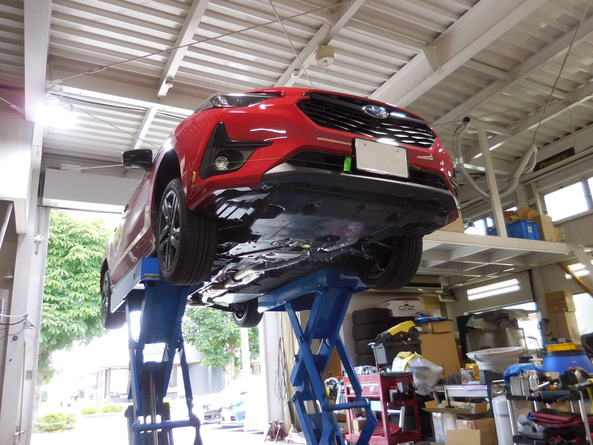 ProvaYokohama's tweet photo. #GU7 #Impreza #sport #スポーツスプリング お取付でのご来店です。ガソリンモデルでのカスタムもご相談ください、ありがとうございました!#スバル #prova #sportsprings #lowdown #gasoline https://t.co/NrXqRXZXlx