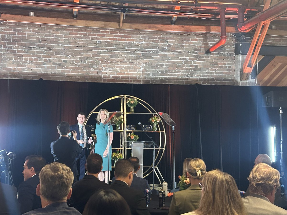 AZChamber's tweet photo. A fitting follow-up to our Best City for Business: @AmkorTechnology is our 2026 Top Newsmaker.
 
Its planned $7B Peoria campus is a huge win for Arizona, bringing 3,000 high-wage jobs and a critical piece of the semiconductor supply chain to our state. No surprise @SiteSelection named it the No. 1 North American deal of 2025.

https://t.co/ZcAWPS9unp