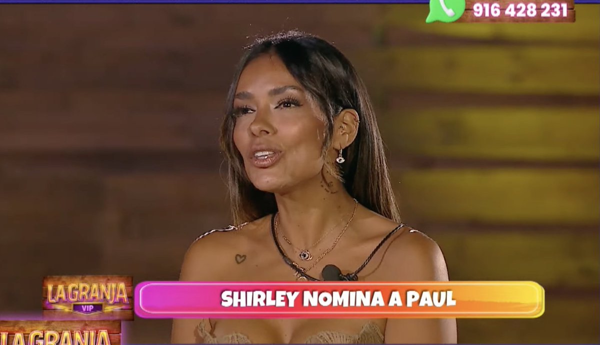 hevizitabsb's tweet photo. Shirley: ¡Soy la reina de los realities!
Paul: ¿Haz ganado uno?

JAJAJAJAJJAJAJAJA le dijo lo que todo el Perú piensa, Paul llevandose su pase a la final #LaGranjaVIPPerú #lagranjavip https://t.co/gOJQIcIny7