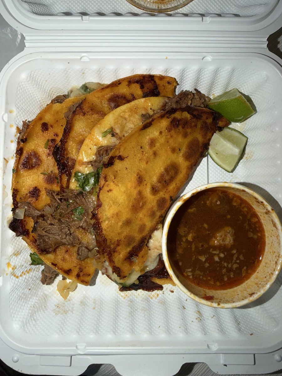 snatchingbtc's tweet photo. Nigga idc as a Mexican nigga we all gotta agree that birria tacos are the best nigga 💯‼️ I’m tired of niggas disagreeing nigga 😂 https://t.co/kZWJpzQbOh