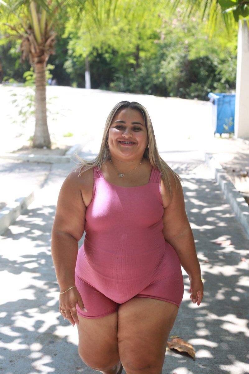 bm_lyli's tweet photo. A vida é muito curta para brilhar apenas no Carnaval. https://t.co/SOnyZkYuZJ