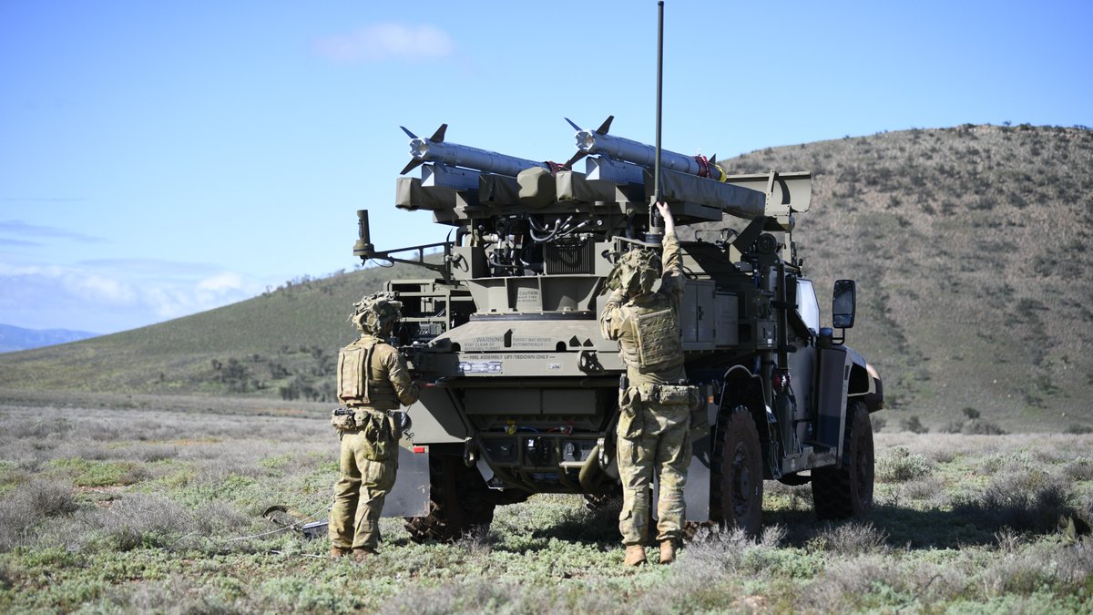 Defence_SA's tweet photo. South Australia has played a key role as the @AustralianArmy 10th Fires Brigade put the National Advanced Surface to Air Missile System (NASAMS) through its paces during Exercise Raptor Strike at Cultana.

Read more 👉 https://t.co/fswE326F5h

#DefenceState #DefenceIndustry https://t.co/wPhUQo3CUS