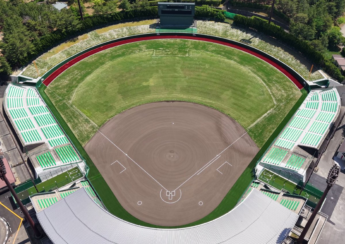 IzumoKendo's tweet photo. ／
 🏗️ 球児の夢を #国スポ･全スポへ｜浜山公園野球場🏟
 ＼
#出雲県土 管理の浜山公園は2030年『島根かみあり国スポ・全スポ』に向けた各改修工事を進めています👷 副知事も出席した完成セレモニーで新施設⚾がお披露目🎊 快適な熱い試合に、細部まで整えました！#出雲 #建設 #土木学生 #27卒 #28卒 https://t.co/rHwLiXMF4F