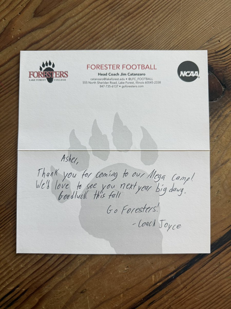 AsherBPeters's tweet photo. Thank you to @coach_joyce and @LFCollege for the hand written note. I had a great time at the mega camp and I’m  looking forward to staying in touch. @GCHS_KnightsFB https://t.co/R5FjintcP1