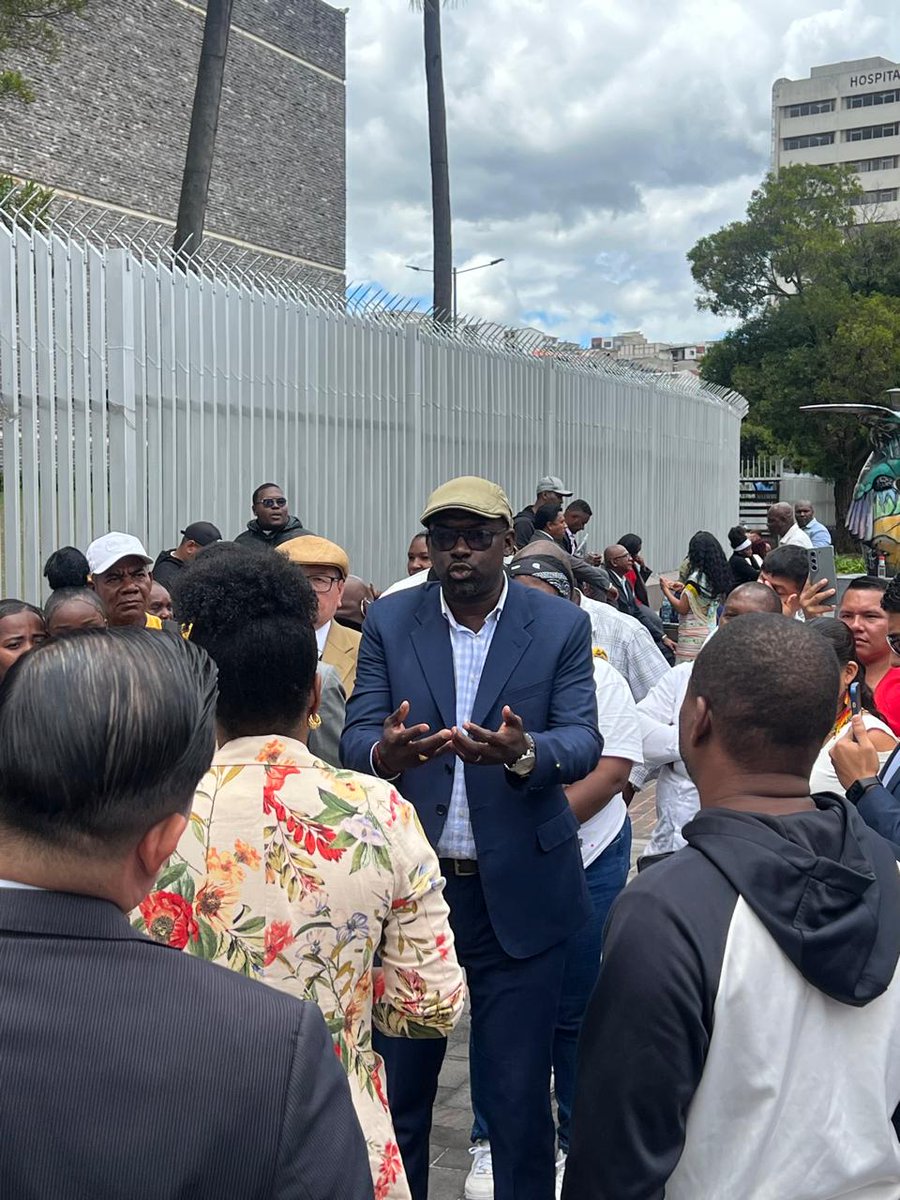 ConfemaeA's tweet photo. #CONFEMAE, La Confederación de Afrodescendientes del Ecuador, junto al Comité por la Cantonización de Borbón, en la @AsambleaEcuador @DanielNoboaOk @ONU_es @CJudicaturaEc @LeoMosquera10 @mechascaicedo https://t.co/yY8xHV23Pc