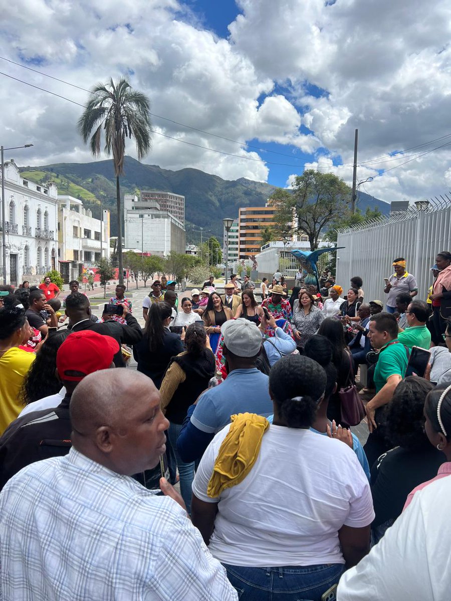 ConfemaeA's tweet photo. #CONFEMAE, La Confederación de Afrodescendientes del Ecuador, junto al Comité por la Cantonización de Borbón, en la @AsambleaEcuador @DanielNoboaOk @ONU_es @CJudicaturaEc @LeoMosquera10 @mechascaicedo https://t.co/yY8xHV23Pc