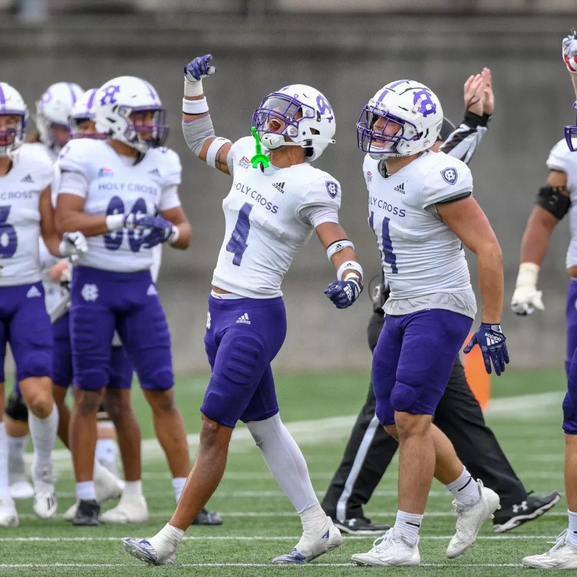 slaterdixon28's tweet photo. After a great conversation with @CoachDanCurran, I’m blessed to receive an offer from @HCrossFB!

@CoachRobbat @CoachJ_Mont @CoachSchell_ @Coach_Wayne55 @Coach_SSStan @CoachHallenbeck @Wick_Football_ https://t.co/3YfqkfQWG9
