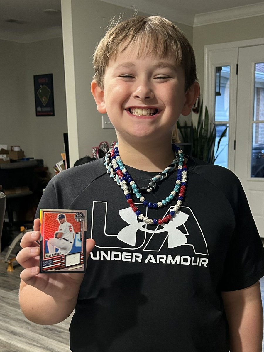LeeAdams_'s tweet photo. My 8-year old has been saving up to buy his own blaster box so tonight he grabbed a @PaniniAmerica USA box and it’s safe to say he is happy with his purchase. @CardPurchaser https://t.co/Jj71woUdun