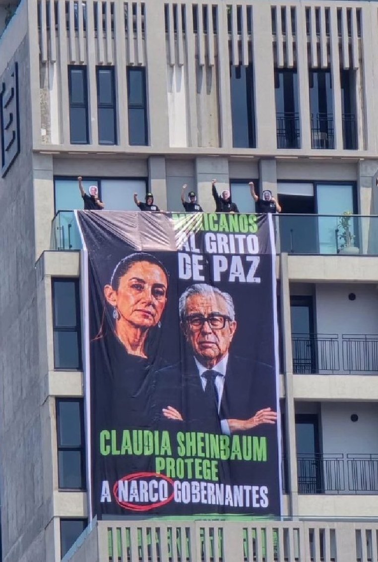 Aamdorjimenez's tweet photo. @SNietoCastillo Aprobación de los carteles pera defender al NarcoGobernador Rocha Moya.

@POTUS @SecRubio https://t.co/X8O4IffLCk