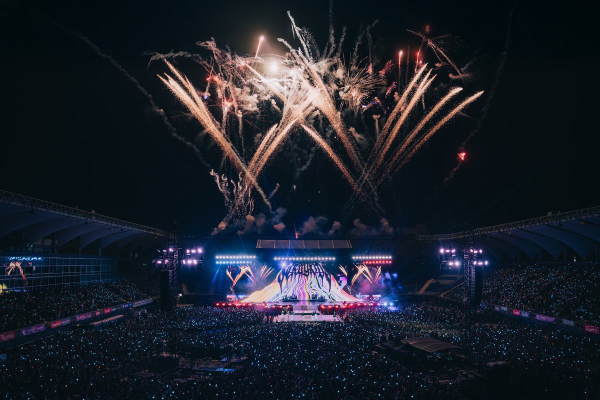 TeamStayChile's tweet photo. Las ganas que tenemos de volver a vivir esto 🔥 

STAYPUDÚ QUIERE A SKZ
#STRAYCITYenChile
#ChileDeservesSTRAYCITY 
@dgmedioschile https://t.co/KhrYyGqIX8