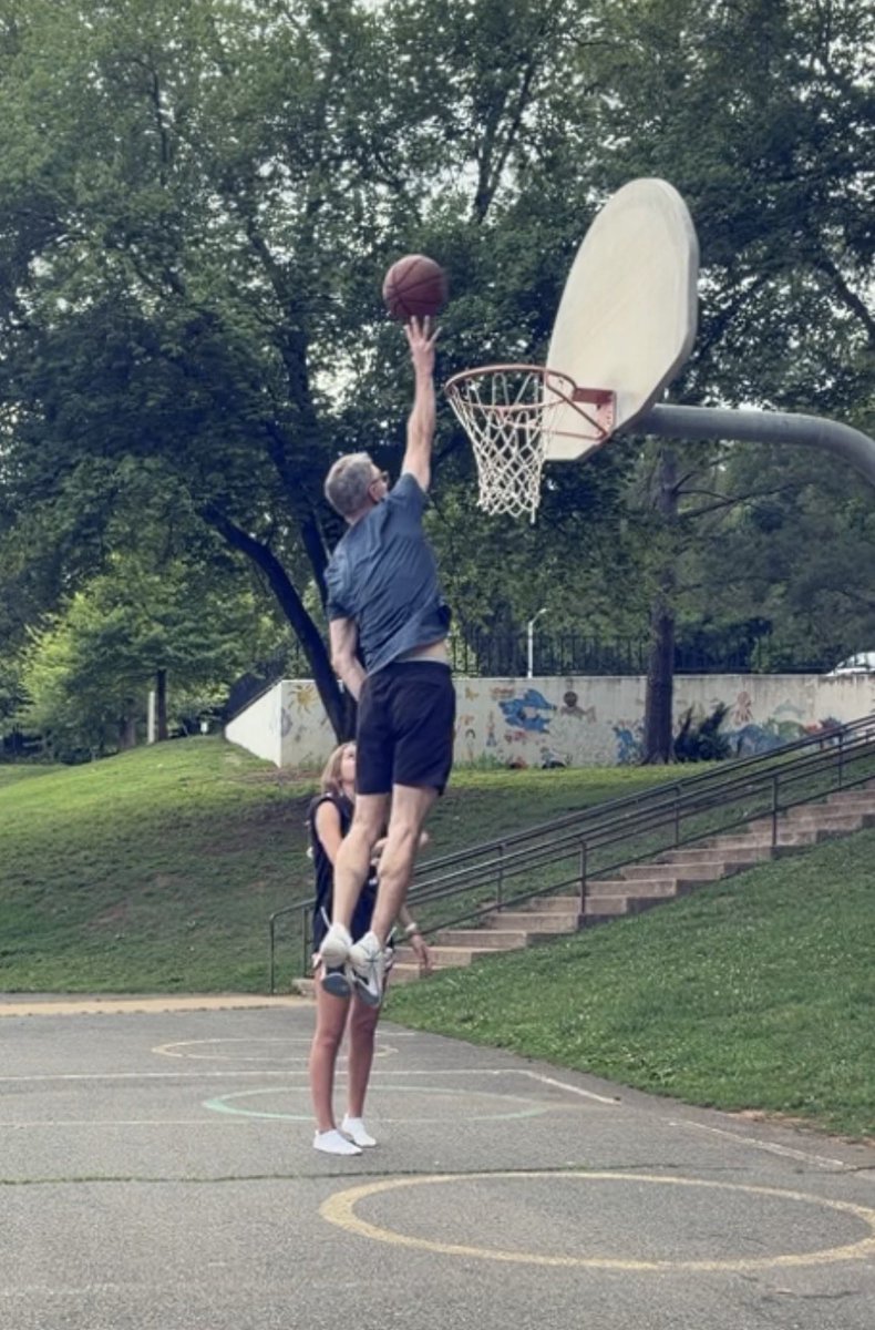 CoachGeoffReed's tweet photo. Squat low, jump high! https://t.co/tUOihJ7G9W