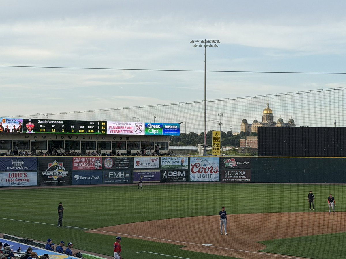 IowaRoyal's tweet photo. Lou Gehrig Day. Justin Verlander rehab start. Perfect evening for a ball game. https://t.co/4jtvsdPrnq