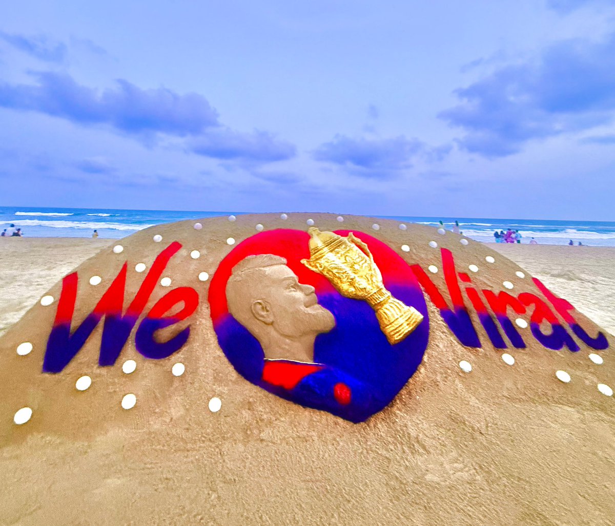 sudarsansand's tweet photo. We Love Virat 🏏 https://t.co/C5OS2BaWNL