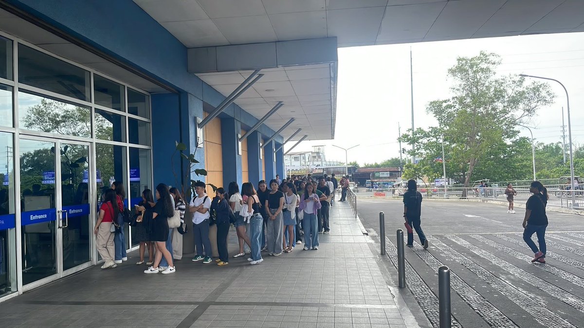kambalnibelle's tweet photo. UPDATE AS OF 9AM

TAYO SA WAKAS
SM LIPA BLOCKSCREEN

#TayoSaWakas 
#DonBelle https://t.co/TmXBSjbVOr