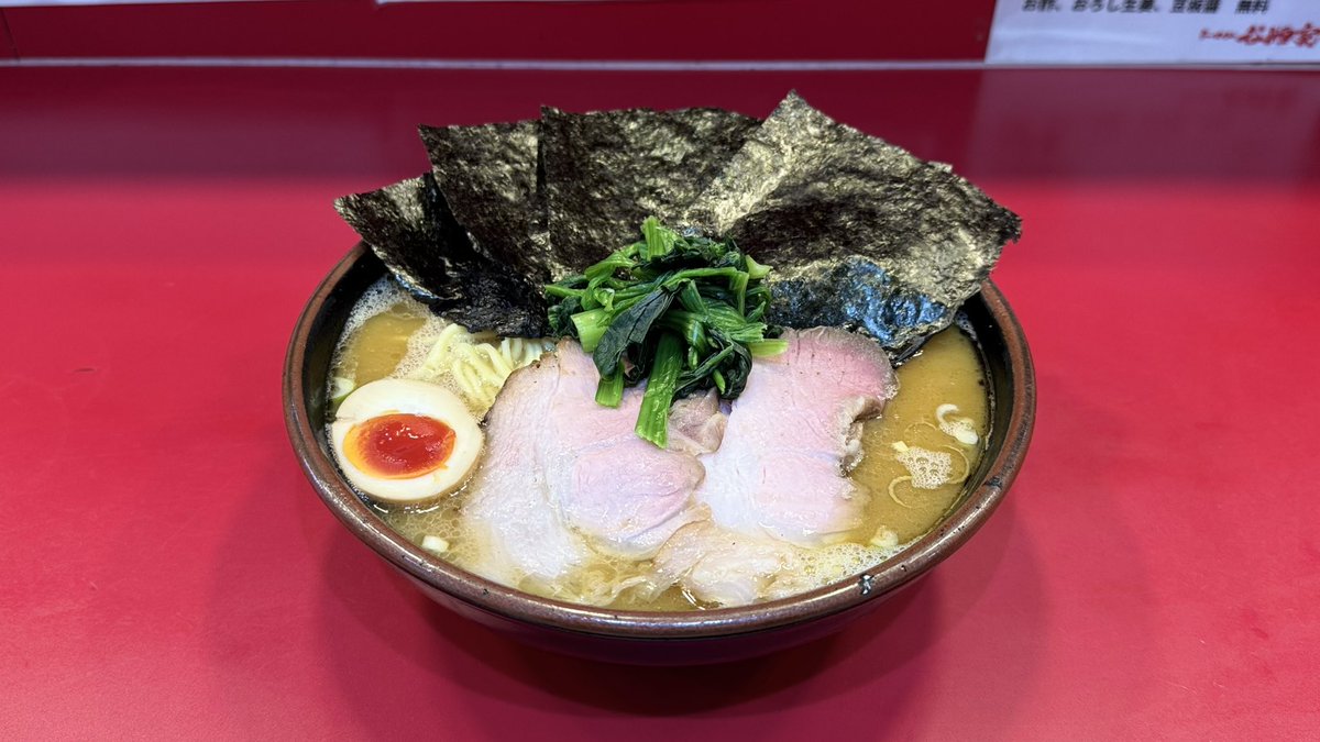 TKM_ramen's tweet photo. らーめん 谷瀬家 新橋本店@東京都港区（新橋駅）
特製らーめん（大）
カタメ、油多め

#谷瀬家
#らーめん谷瀬家
#家系 #家系ラーメン https://t.co/S9NlCoaOla