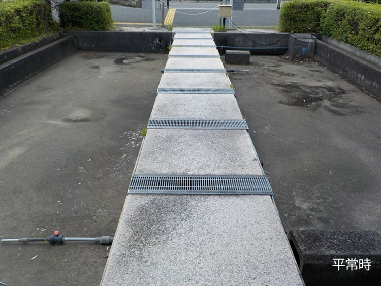neyakyogikaiPR's tweet photo. 大阪府寝屋川水系改修工営所です。事務所敷地内には、雨水を一時的に貯留し洪水時の河川流量の軽減を図る #雨水貯留 施設を設置しています。今日の #台風６号 の雨水も少しですが貯留でき、流域の流出抑制に役立っています。#台風 #大雨 #治水 https://t.co/jZEkNowPdW
