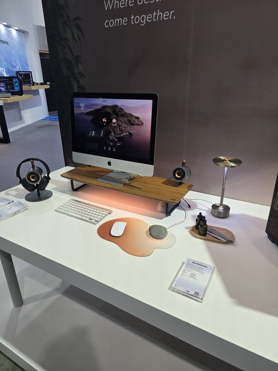 InWin's tweet photo. Time for Day 2 of #Computex2026!!!#InWin's new lineup of lifestyle products:
L50 and L51's reeded glass panels and meditating lighting effects.
HZ One Base monitor speaker stand, HZ One Arc headphone speaker holder, and Northshore mouse pad brings a nice vibe to any desk.
GX-285 chassis even allows to game on the front panel!
