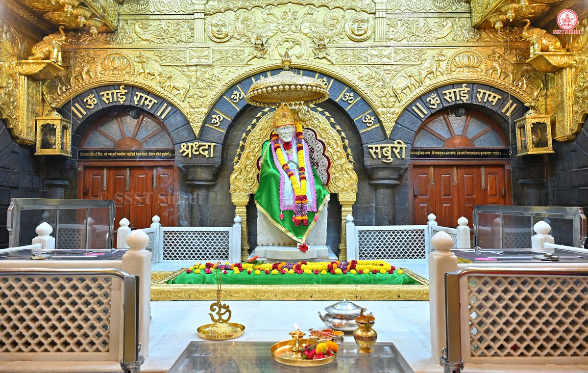 SSSTShirdi's tweet photo. *!! ॐ साई राम !!*
*श्री साईबाबा संस्थान विश्वस्त व्यवस्था,शिर्डी*
*!! ॐ Sai Ram !!*
*Shri Saibaba Sansthan Trust, Shirdi*
≈≈≈≈≈≈≈≈≈≈≈≈≈≈≈≈≈ 
*आरती :- शिर्डी माझे पंढरपूर*
*बुधवार ०३ जुन २०२६*  
*Aarti :-shirdi Majhe pandharpur*
*Wednesday 03 Jun 2026* https://t.co/JVPJLYnLys