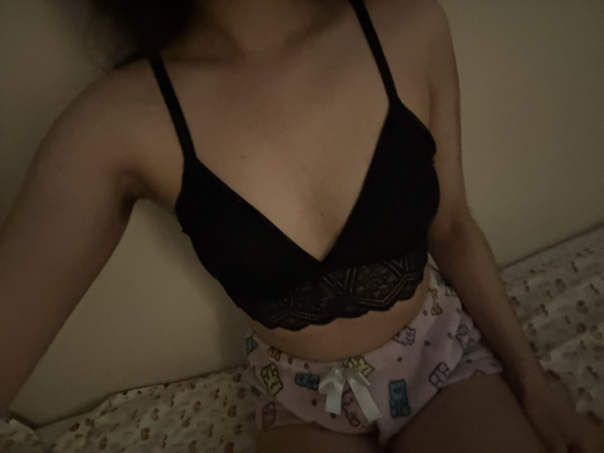 vivi tweet media