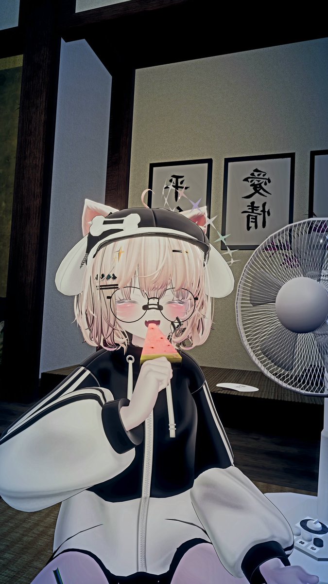 vrcruhmill's tweet photo. 좋은 아침!!!✨️🔥🔥 드디어 쉰다... ㅜ 
おはようございます。✨️✨️

#VRchat #Chocolat3D #おはキプ https://t.co/XUxkWEYoiR