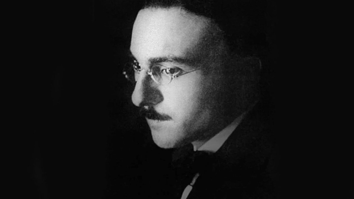 adaubam's tweet photo. “Aquele peso em mim — meu coração.”

—Fernando Pessoa https://t.co/awbGzV3Hdt