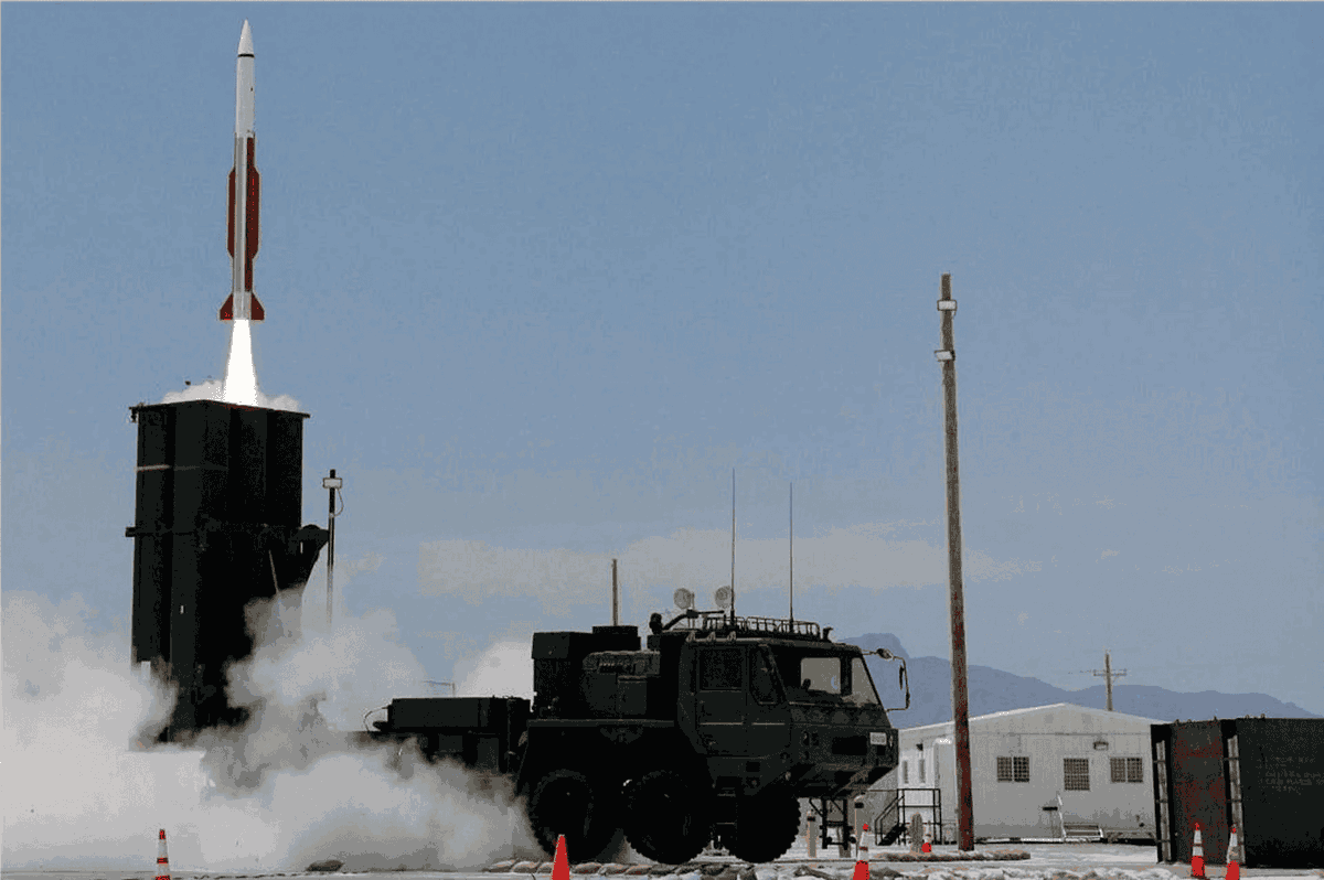 MonteroMax's tweet photo. 3. Confirmation on transfer of Abukuma-class destroyer escorts, Beechcraft TC-90 King Air aircraft, Type 88 land-based anti-ship missile systems, and "potentially" the Type 03 Chu-SAM medium range surface-to-air missile system to the Armed Forces of the Philippines.
3/x https://t.co/l4EqCZfXMp