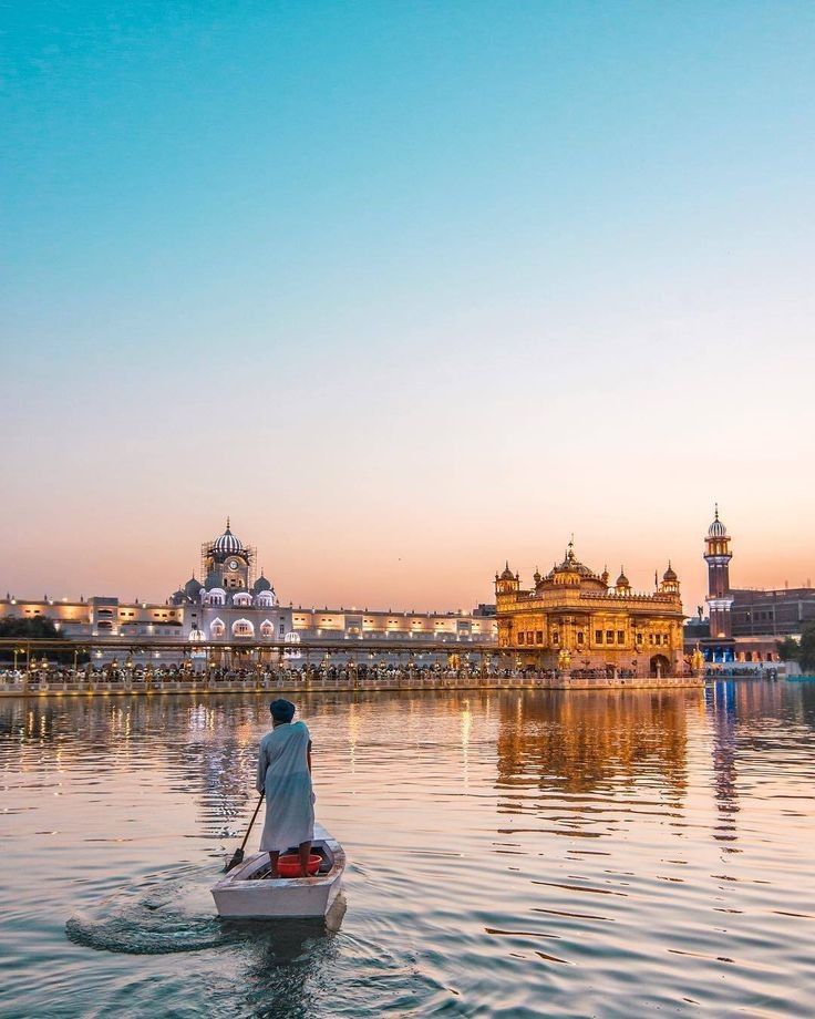 ParneetkaurBhu2's tweet photo. ਅਸੰਖ ਅਮਰ ਕਰਿ ਜਾਹਿ ਜੋਰ ॥
Countless impose their will by force.

ਅਸੰਖ ਗਲਵਢ ਹਤਿਆ ਕਮਾਹਿ ॥
Countless cut-throats and ruthless killers.

🌸 ਵਾਹਿਗੁਰੂ ਜੀ 🌸🙏 https://t.co/hAdtDE29EU