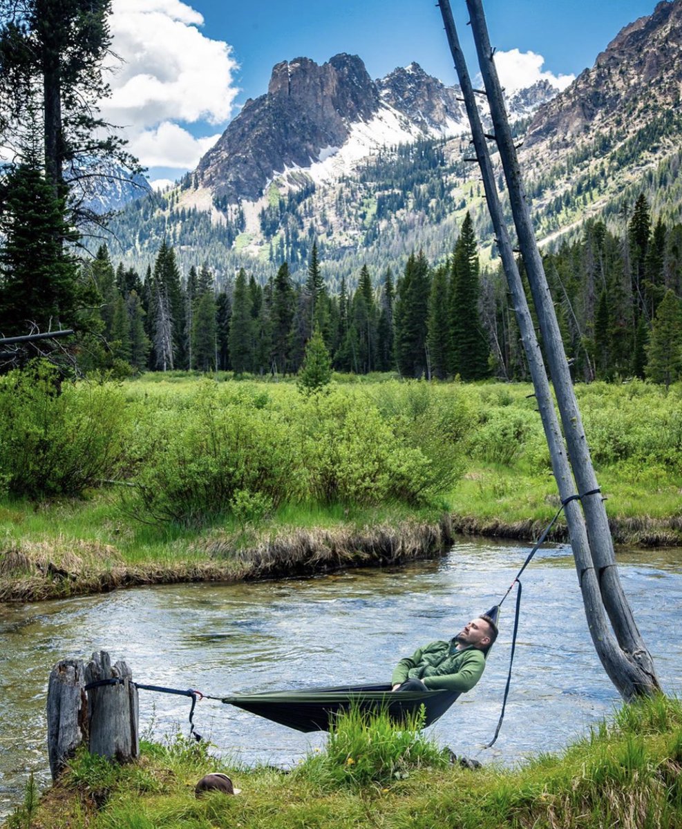 Tiffanieugc's tweet photo. Our rooftop tent has officially ruined hotels for us ๐
Sunrise views.
Cold mountain air.
Coffee outside the tent.
Zero checkout times.
This is your sign to romanticize camping a little more.
#RoofTopTent #CampingLife #OverlandingCouple #AdventureLifestyle #TruckBuild #OutdoorLiving #CampVibes #ExploreUtah #OutdoorCreator #CampingAdventures #NatureLovers #AdventureCouple