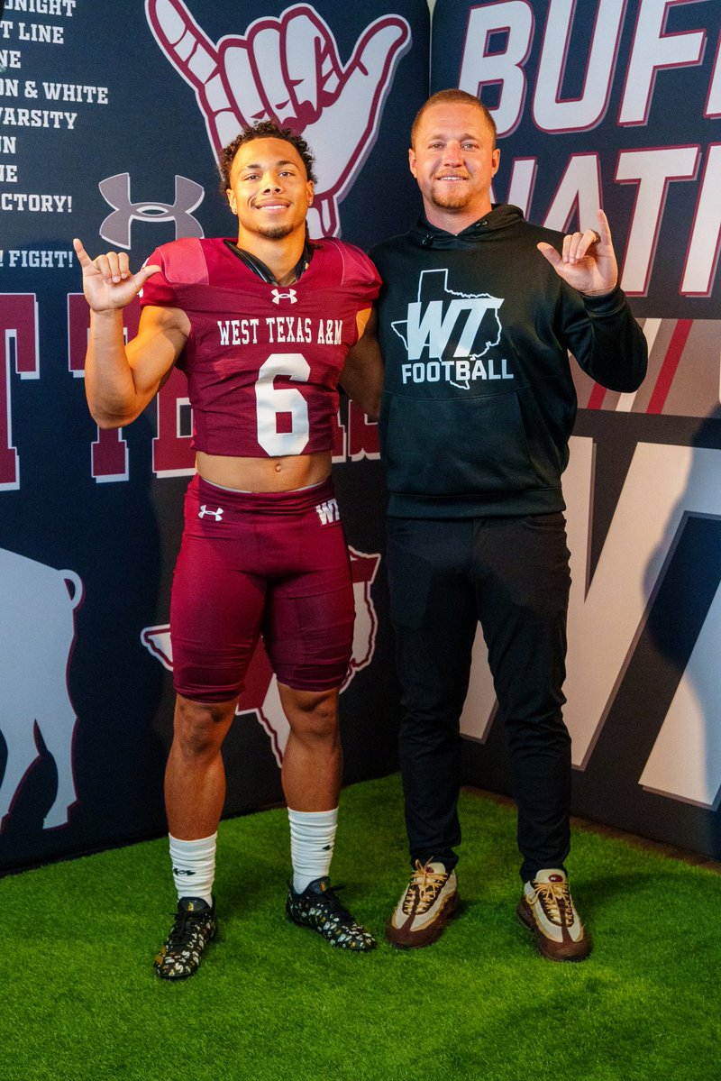 deucecarr42's tweet photo. Thank you to the coaches and staff at West Texas A&M University for an amazing visit. I’m incredibly grateful for the opportunity to experience the program, meet great people and learn more about what makes WT special. Thank you for the hospitality and for making me feel welcomed. #GoBuffs 🦬💜💛