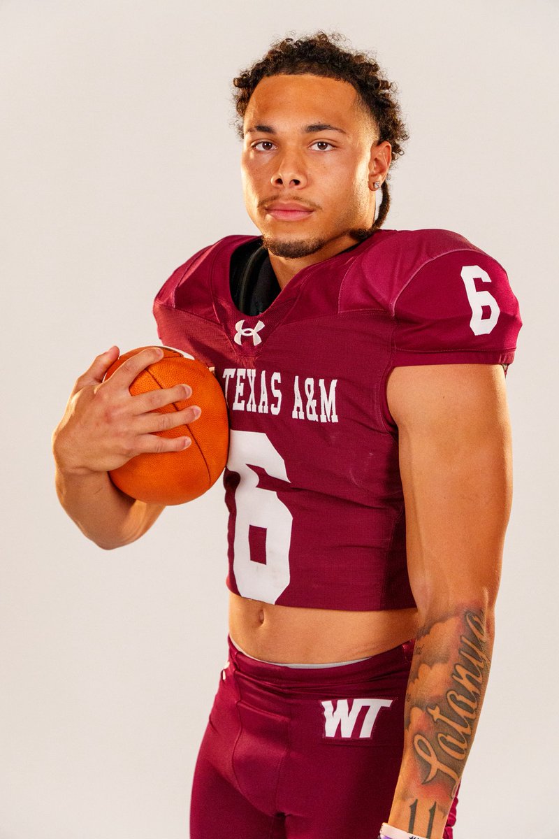 deucecarr42's tweet photo. Thank you to the coaches and staff at West Texas A&M University for an amazing visit. I’m incredibly grateful for the opportunity to experience the program, meet great people and learn more about what makes WT special. Thank you for the hospitality and for making me feel welcomed. #GoBuffs 🦬💜💛