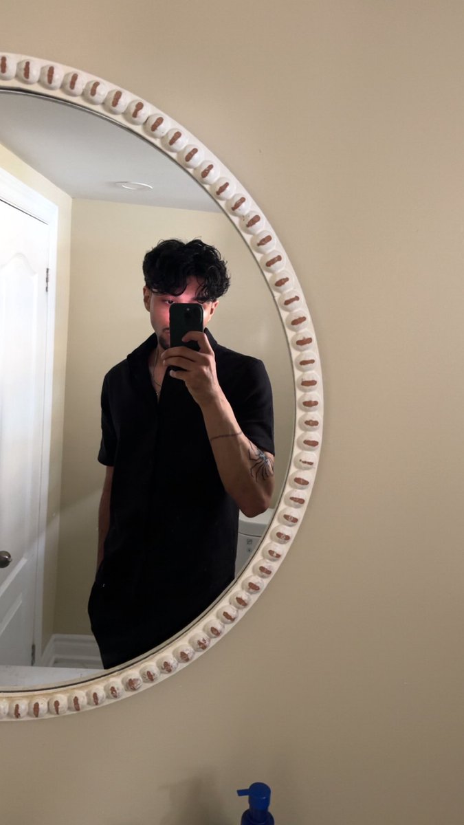 AS71247124's tweet photo. Pinned
What Up #nsfwtwt Not New Around Here My Old Account Got Removed at 2k @cahnis20 

➳ 20
➳ He/Him
➳210lbs/6’4
➳ Dom/Sub/Switch
➳Soft/Hard Kinks
➳Val/R6/Minecraft 
➳DMs Always Open For Anyone Tryna Play Val/R6 &amp; Moots

I’m Just A Hypersexual Dude So Enjoy My Reposts https://t.co/BuTulusHNe