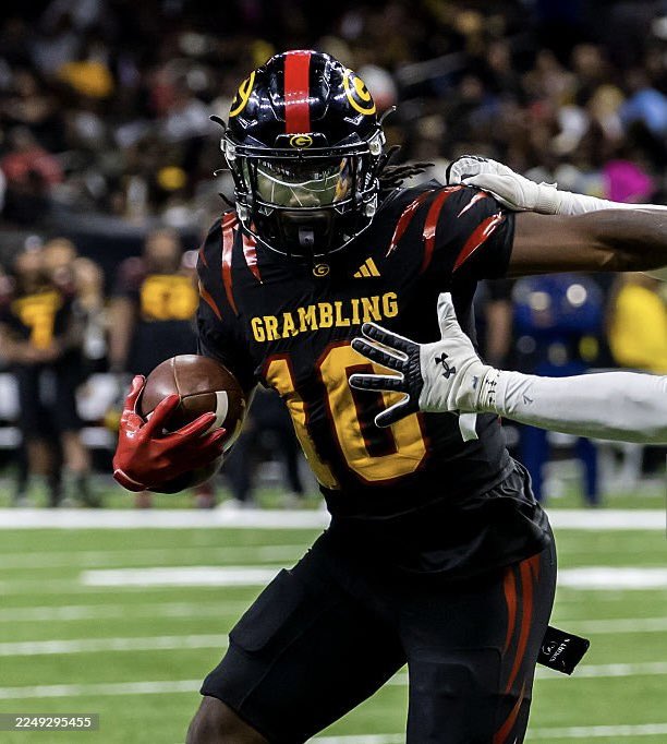 Kasenanio6's tweet photo. After a great camp and conversation with Coach Joseph and @KrisPeters06 I am blessed to receive my first D1 offer from Grambling State University! 🐯 #GramFam 

@lricard8 @KenAnioJr @samspiegs https://t.co/Gt46YZHBYV