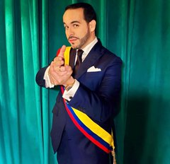 ColibriEnt's tweet photo. JUST IN: 🇺🇸 President Trump endorses Colombian presidential candidate Abelardo de la Espriella.  Also known as "El Tigre (The Tiger)" https://t.co/AYrW0qr4rt