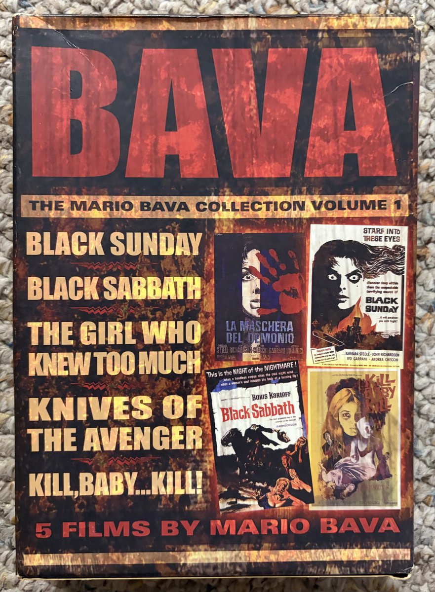 BiLLYd_licious's tweet photo. Mail call #comicbooks #movies #paperbacks #horror #scifi https://t.co/iEyYt6B0lo
