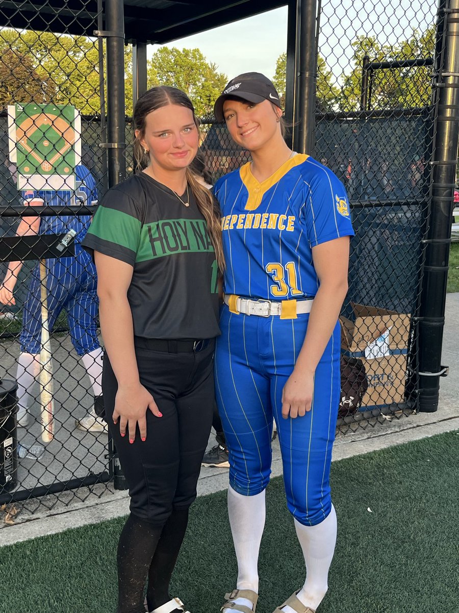 lucyreis0411's tweet photo. Thank you @HNSoftball and cuyahoga county coaches association for inviting me to play in the all-star game. So fun to see friends and teammates tonight. @aleiyhaaponte @LilaMan32 #bbconnection https://t.co/fqcQGJJy2q