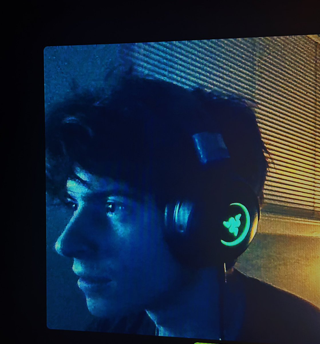 ceruleanpics's tweet photo. HES SO PRETTYYYYYYYY https://t.co/oAgCqjb5XZ