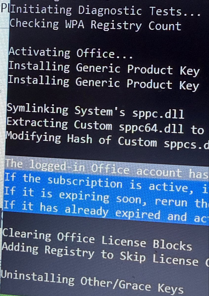 inconssiente's tweet photo. Bendito sea Reddit ahora tengo office gratis y ni sé qué hice https://t.co/0B24EGNzRR